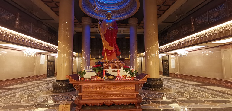 骨灰存放架的智能化就看兩個(gè)要素，操作是否簡單？管理變得方便？